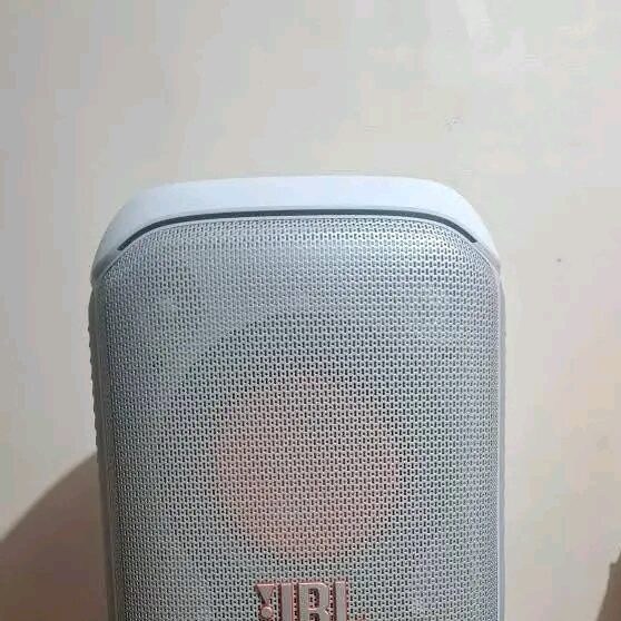 Ezaka MJ